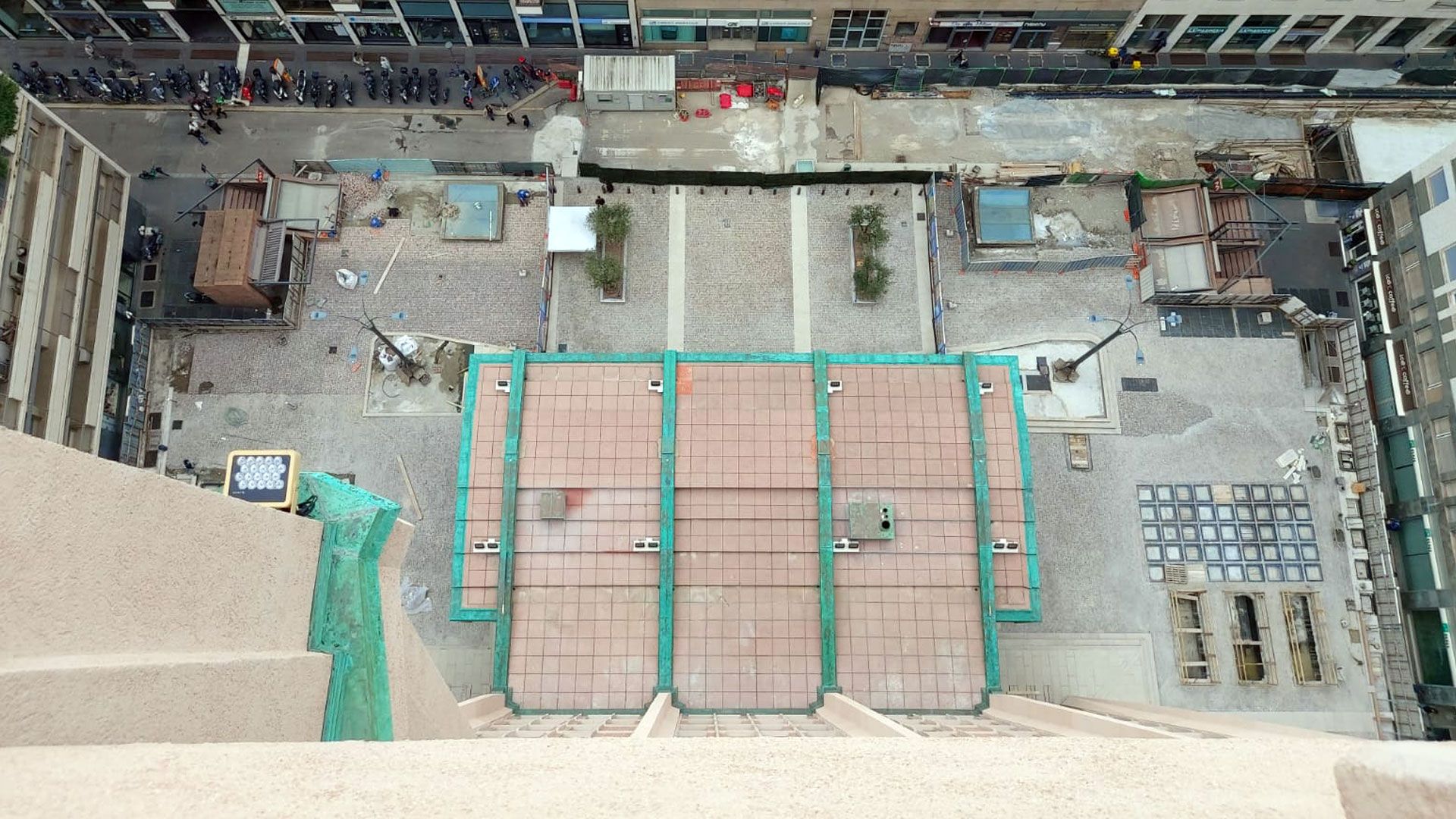 Torre Velasca il cantiere dall'alto